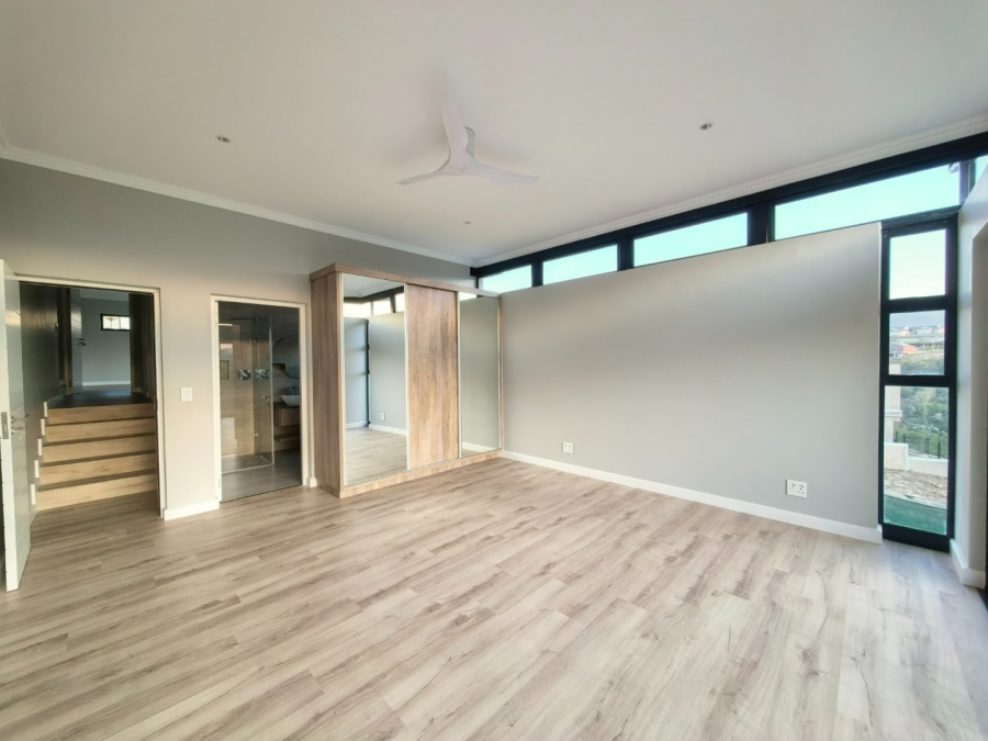 4 Bedroom Property for Sale in Welgelegen Western Cape